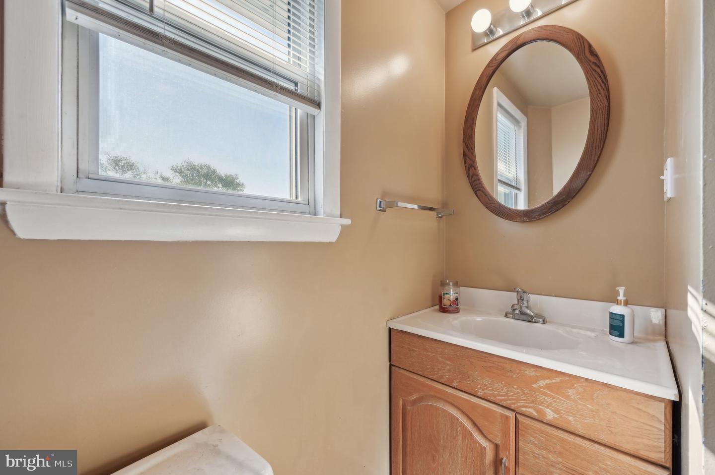 3214 Chesley Ave Property Photo 26