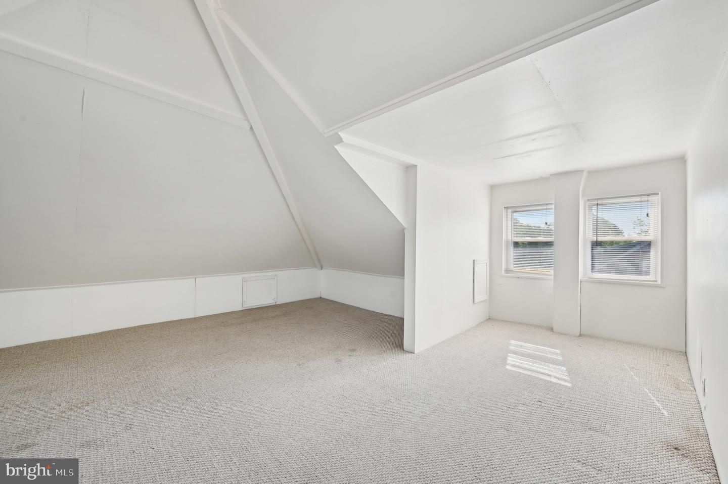 3214 Chesley Ave Property Photo 45
