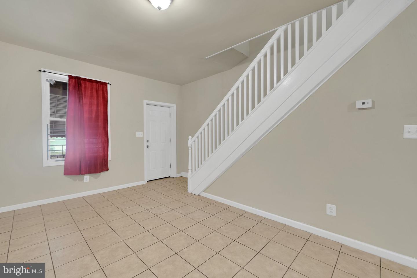 2656 Lehman St Property Photo 2
