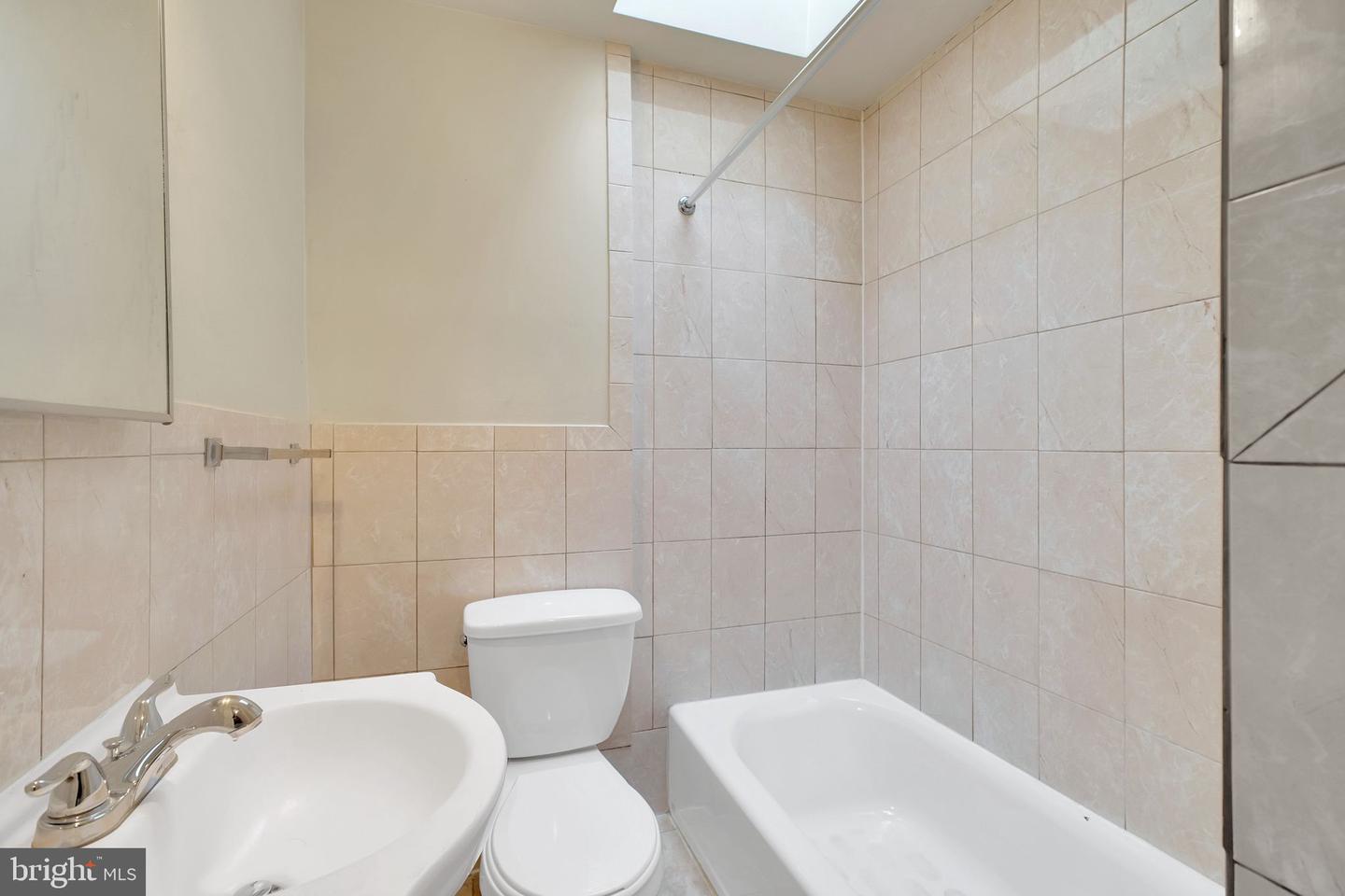 2656 Lehman St Property Photo 16