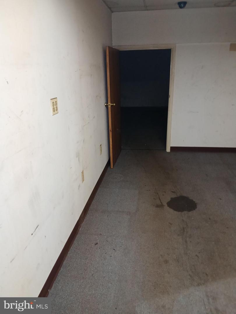 5926 Belair Rd Property Photo 14