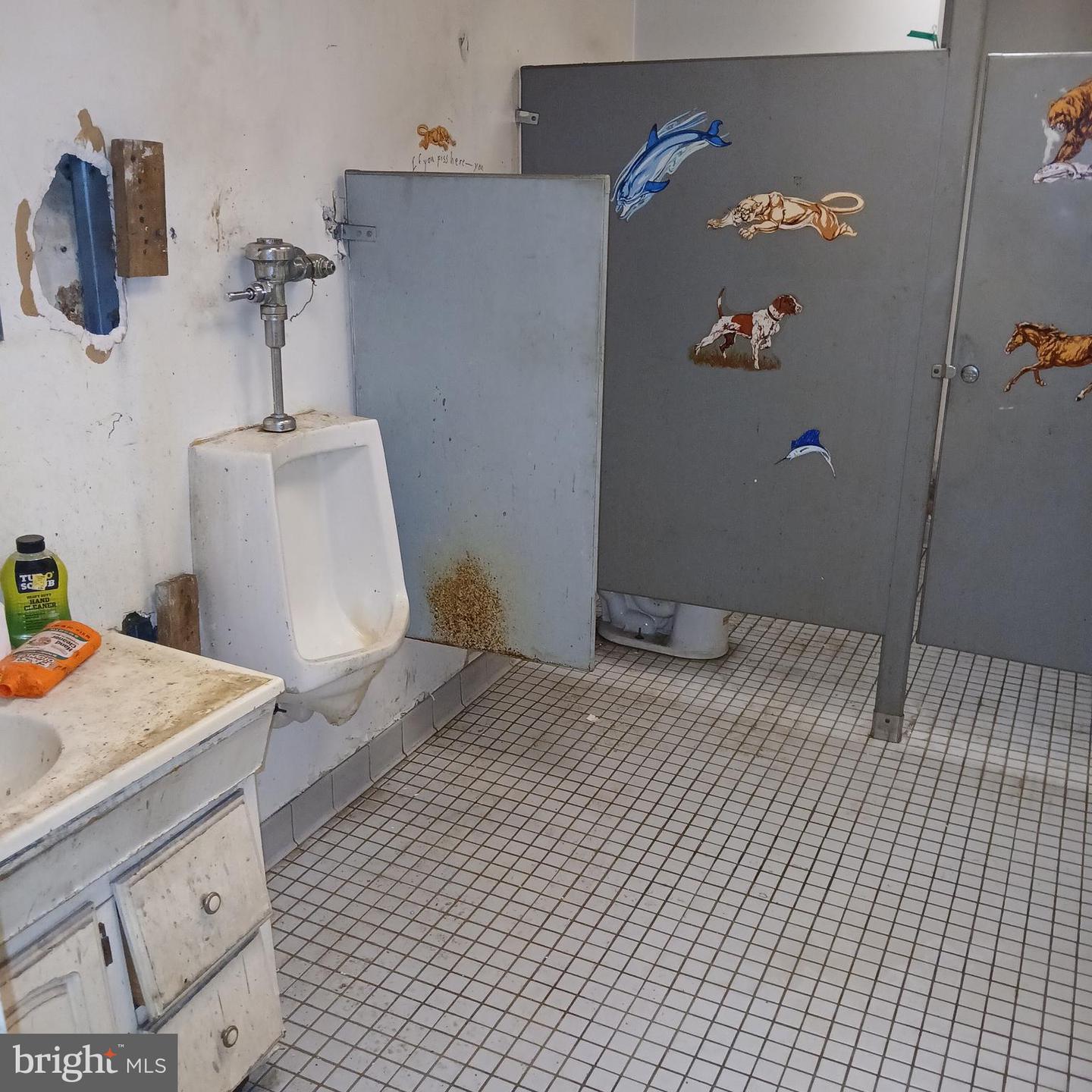 5926 Belair Rd Property Photo 23