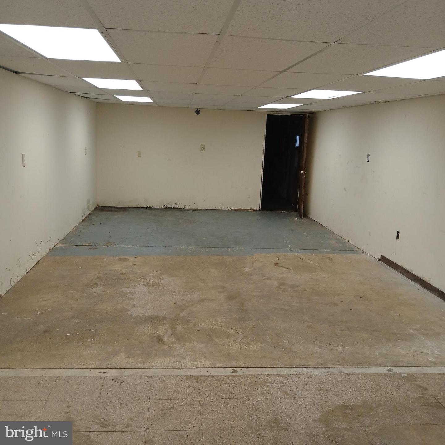 5926 Belair Rd Property Photo 30