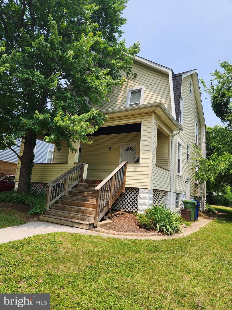 2906 Inglewood Ave Property Photo 1