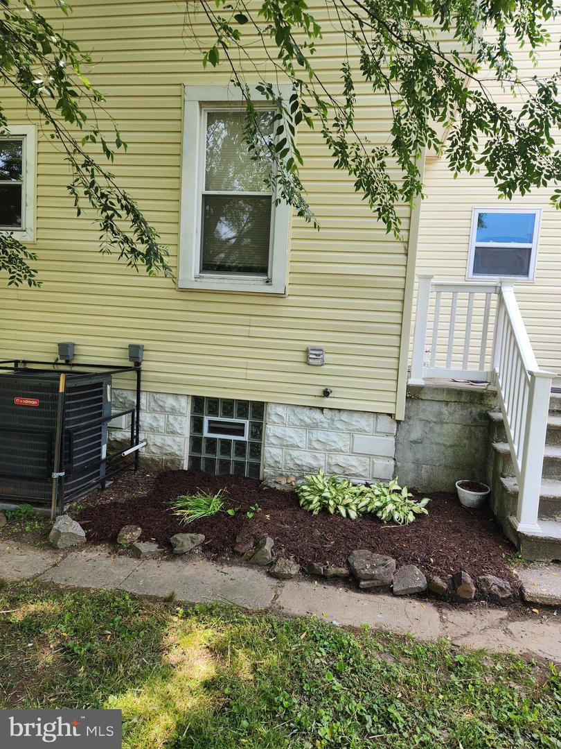 2906 Inglewood Ave Property Photo 9