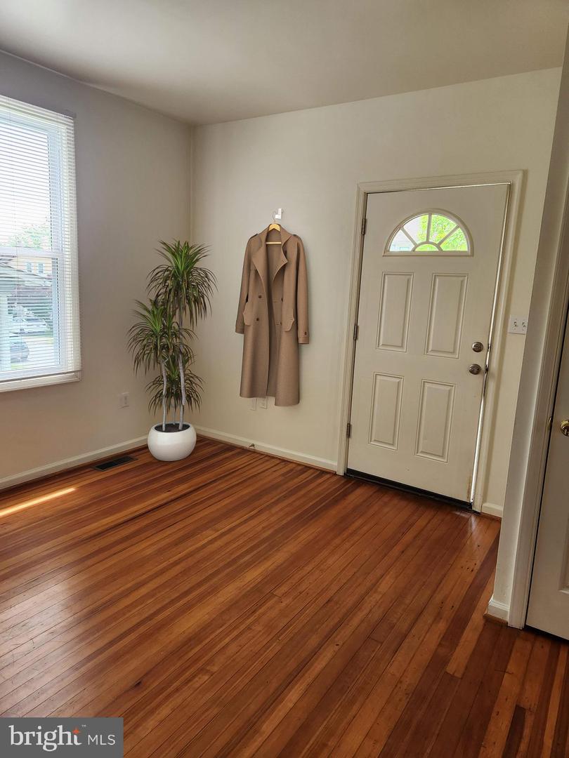 2906 Inglewood Ave Property Photo 12