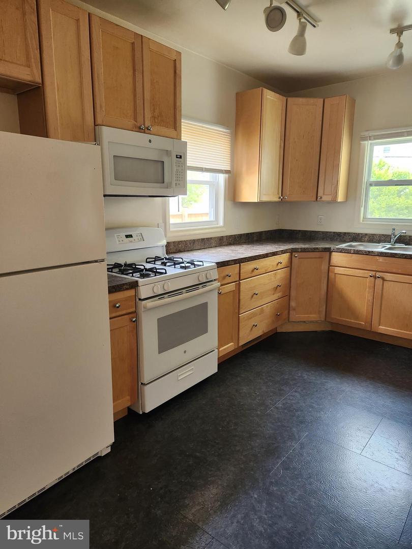 2906 Inglewood Ave Property Photo 21