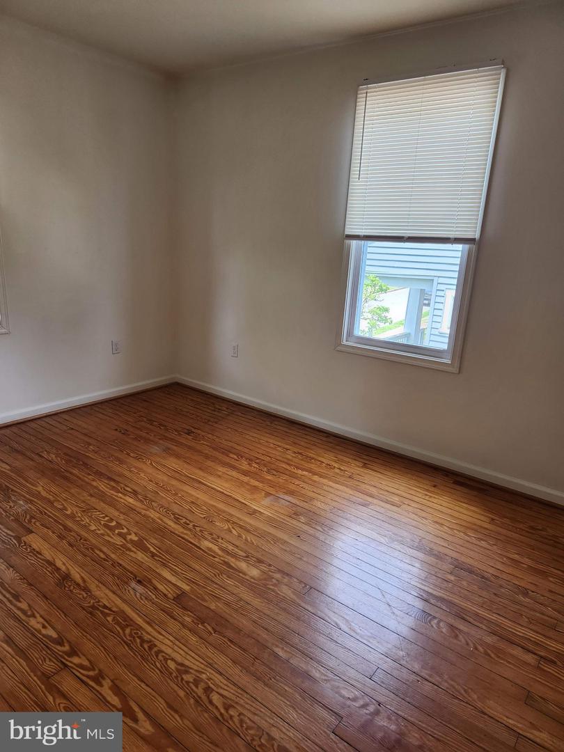 2906 Inglewood Ave Property Photo 43