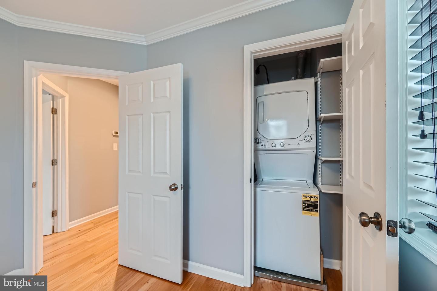 1111 Meridene Dr Property Photo 11