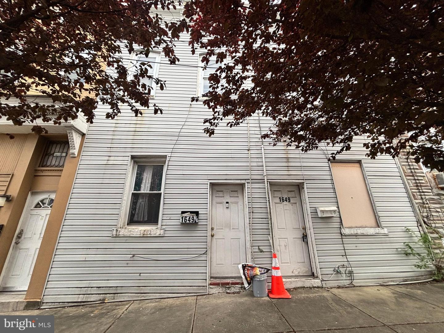1649 Ceddox St Property Photo 1