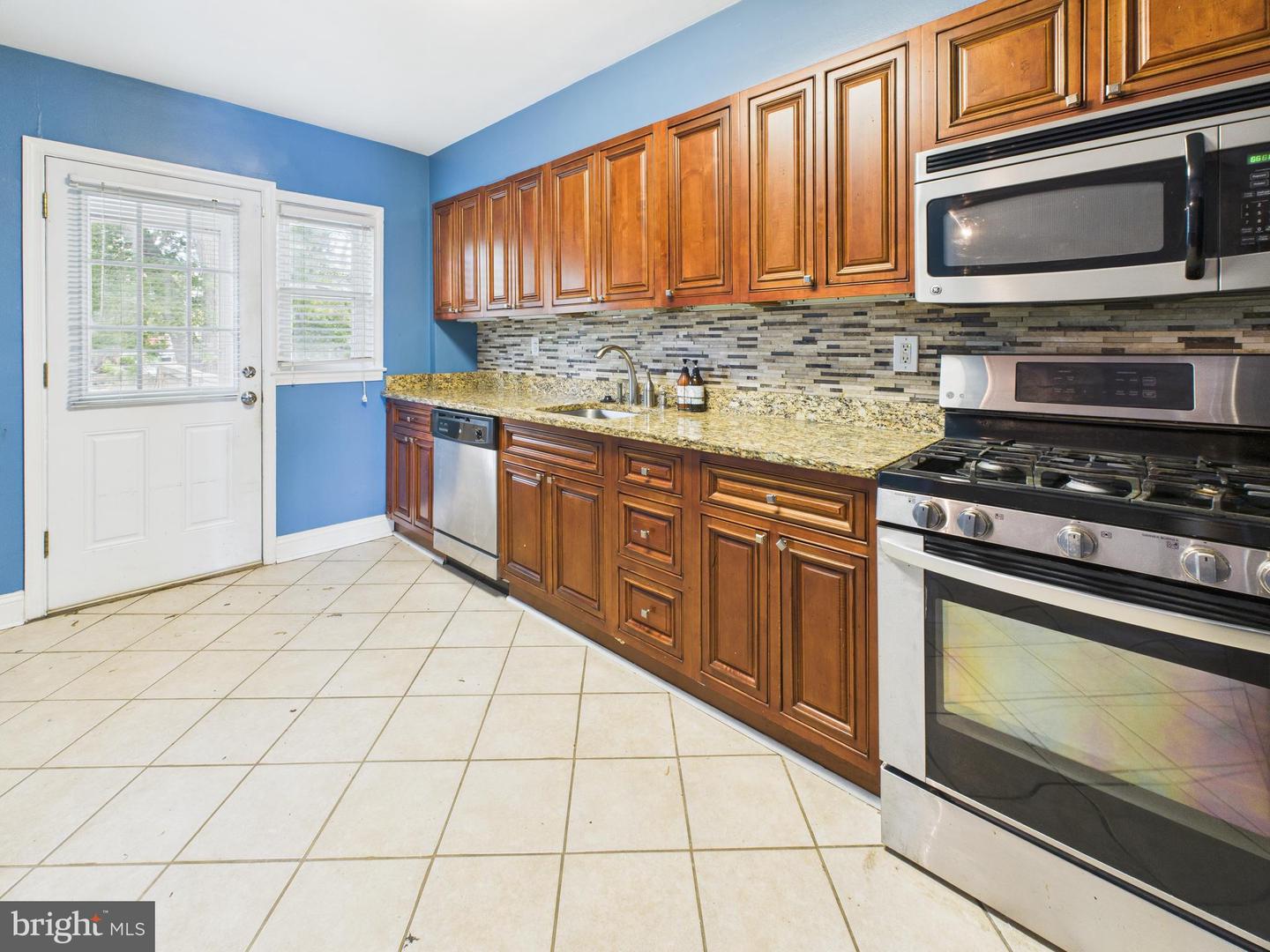 1206 Cedarcroft Rd Property Photo 9