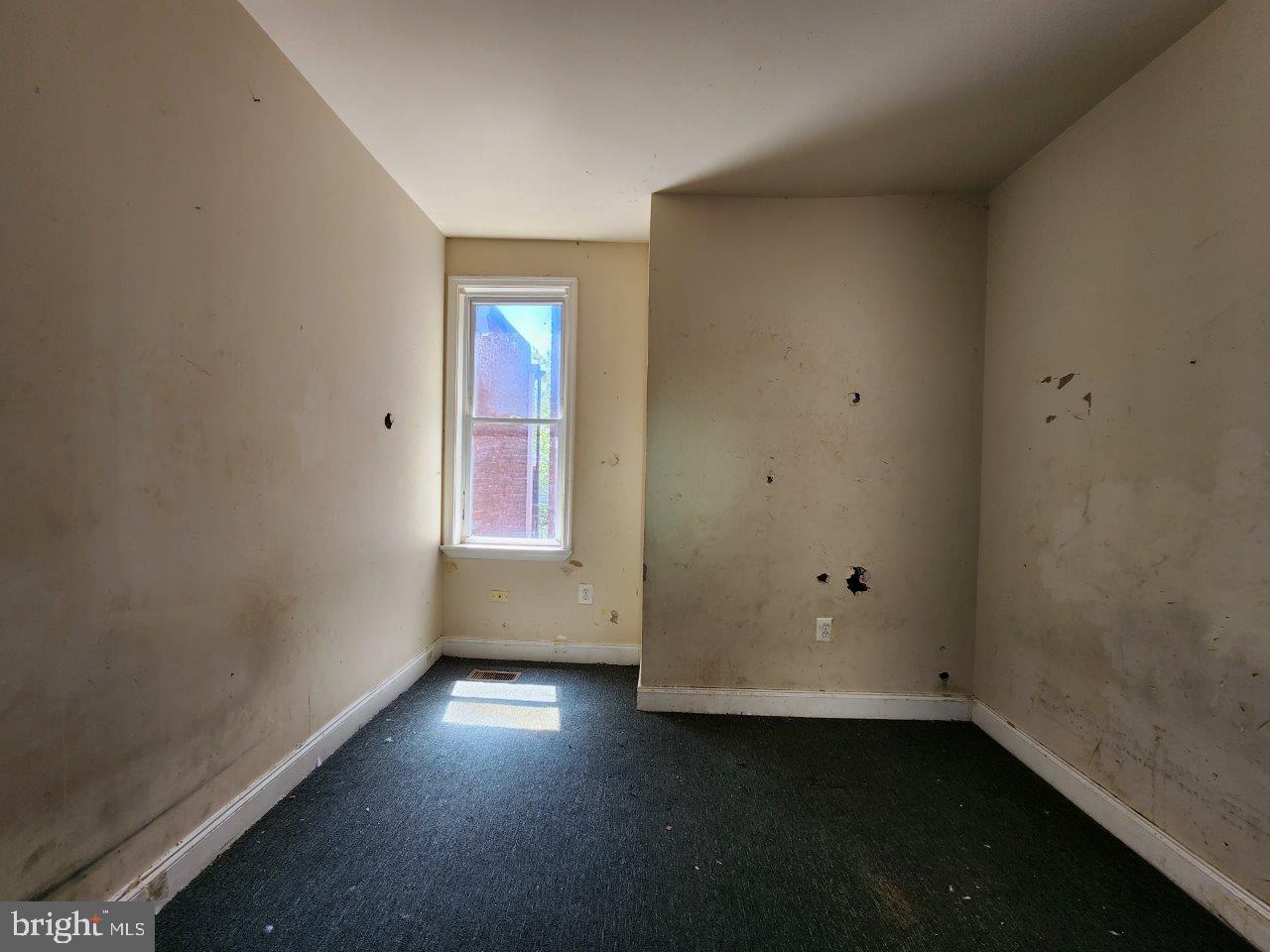 3057 Brighton St Property Photo 7