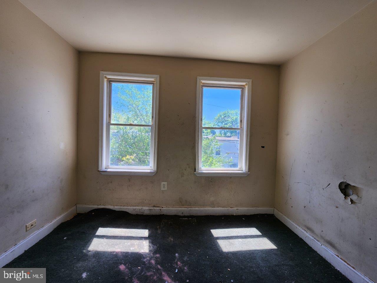 3057 Brighton St Property Photo 11