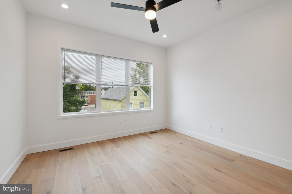 1207 Dellwood Ave Property Photo 22