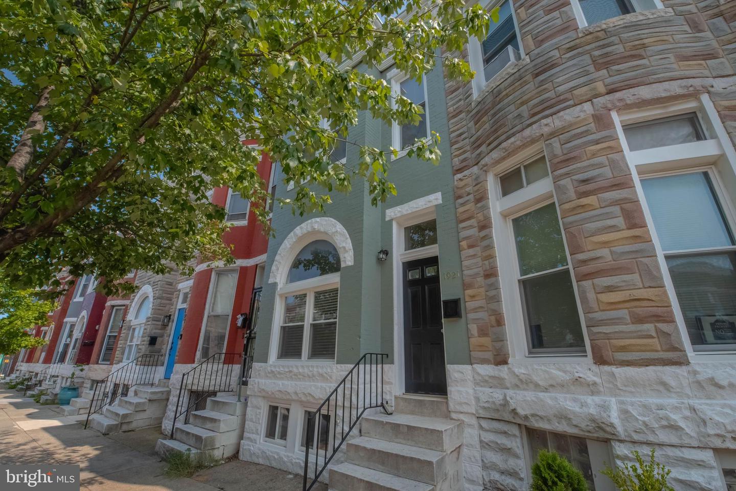 1921 W FAYETTE ST Property Photo 1