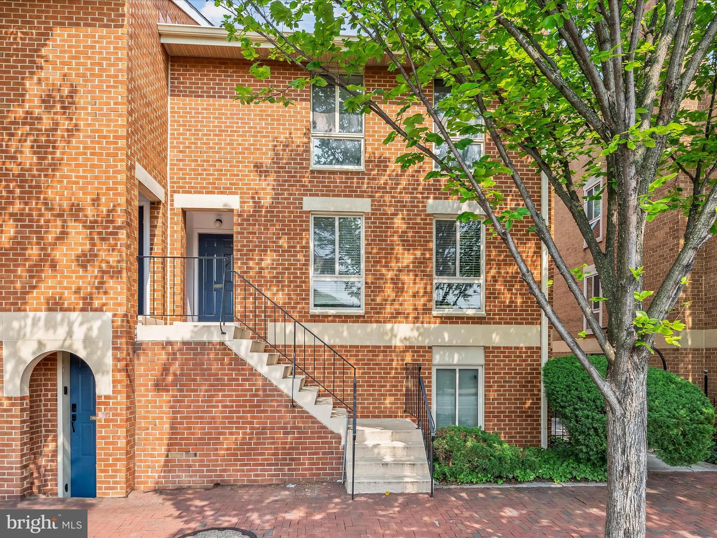 407 S Sharp St #r 6 Property Photo 1