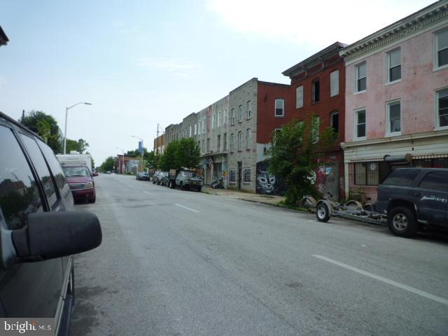 2032 Frederick Ave Property Photo 2