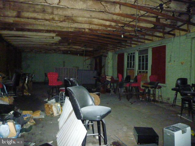 2032 Frederick Ave Property Photo 12