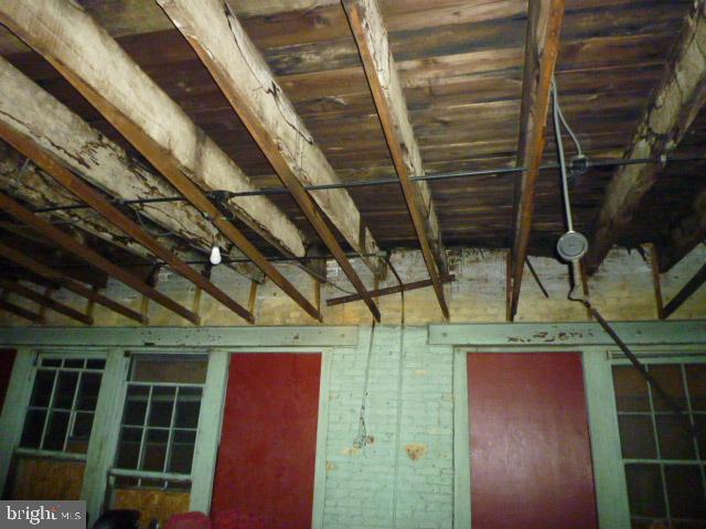 2032 Frederick Ave Property Photo 18