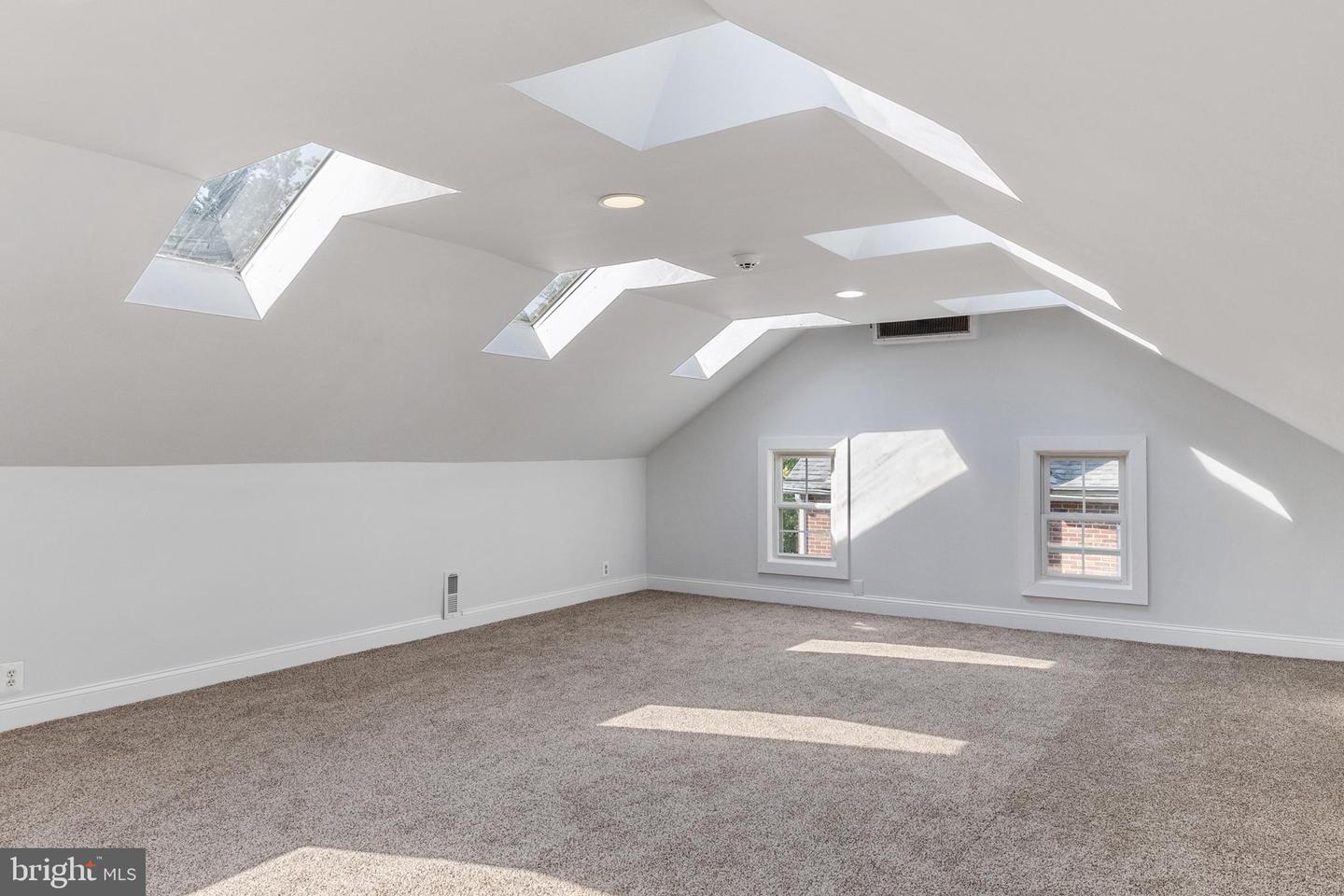 5114 Edmondson Ave Property Photo 20