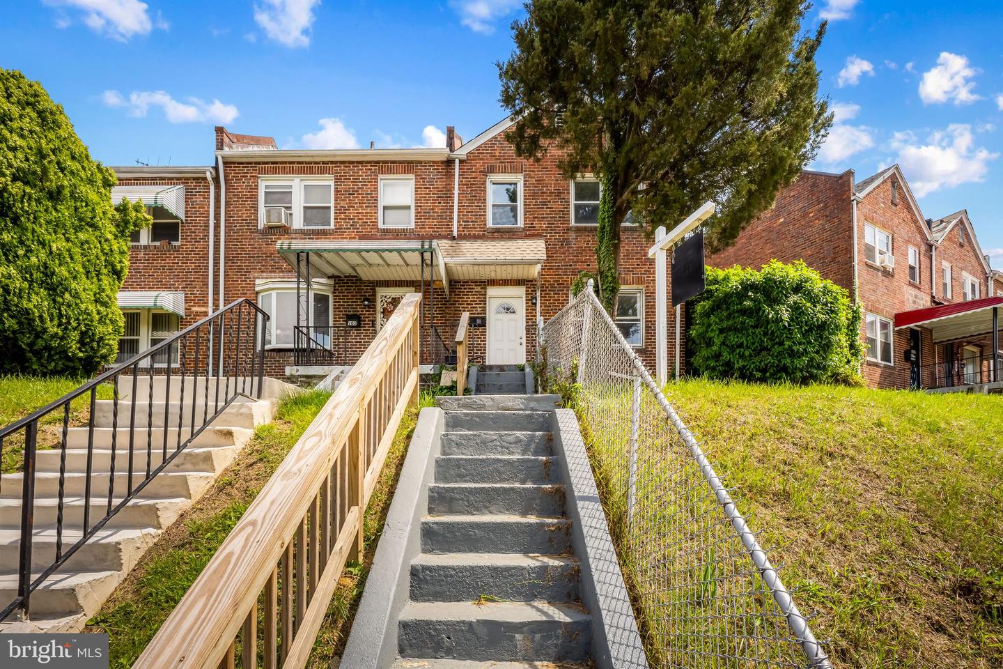 101 KOSSUTH ST Property Photo 1