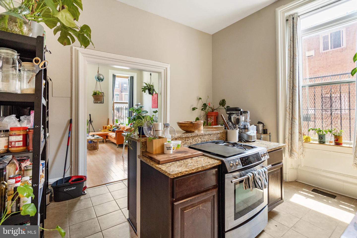2304 Eutaw Pl Property Photo 11