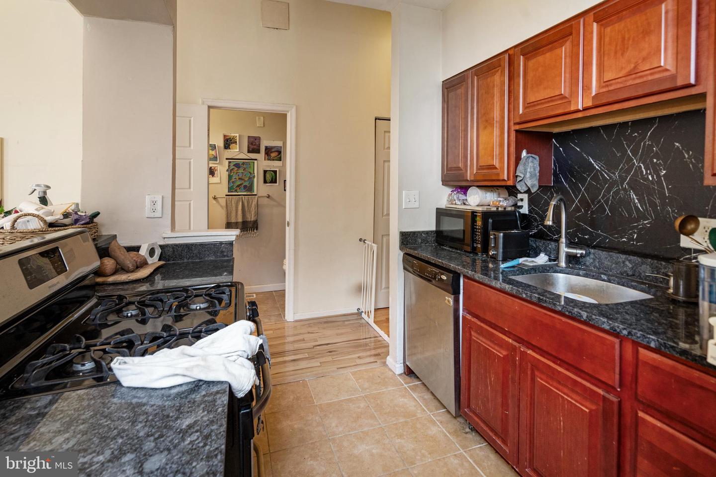 2304 Eutaw Pl Property Photo 30