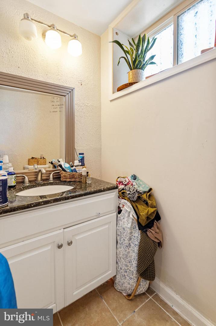 2304 Eutaw Pl Property Photo 41