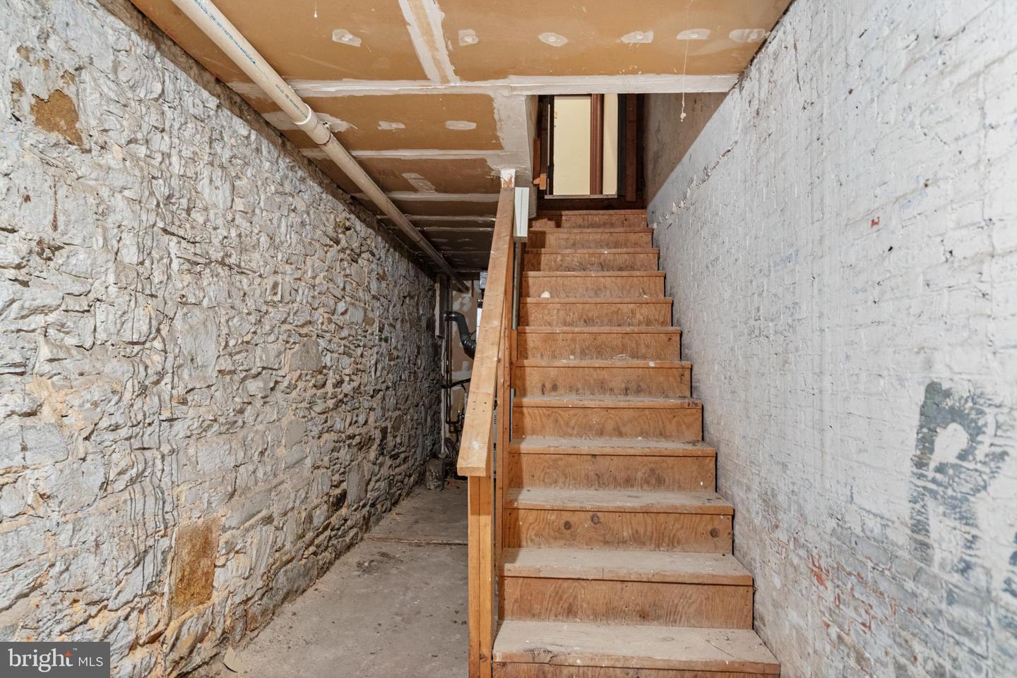 2304 Eutaw Pl Property Photo 53