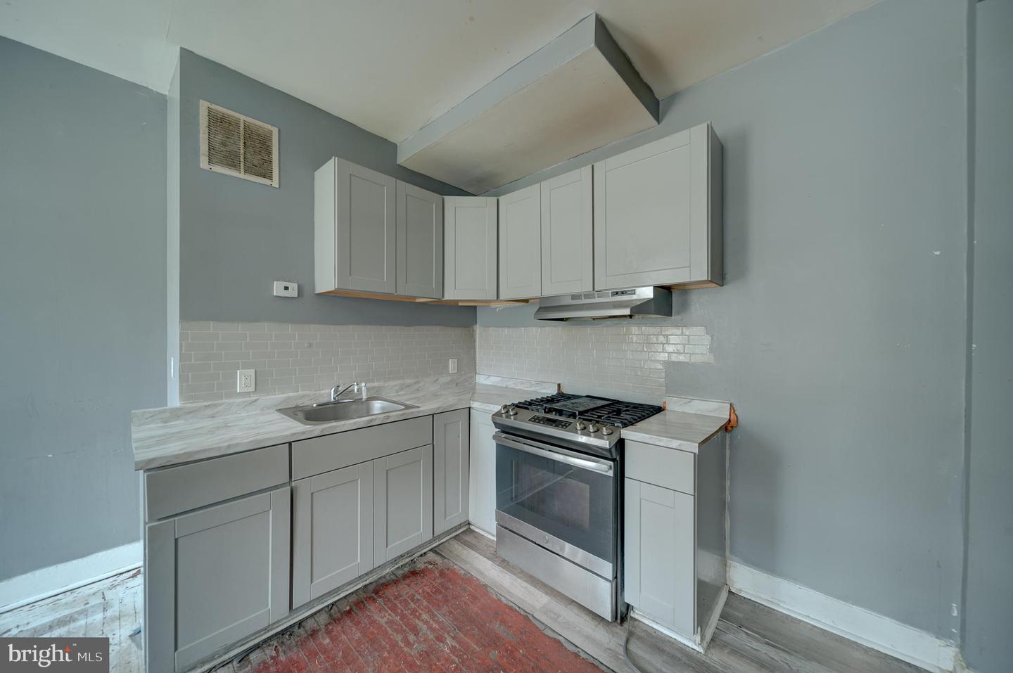 2604 Park Heights Ter Property Photo 10