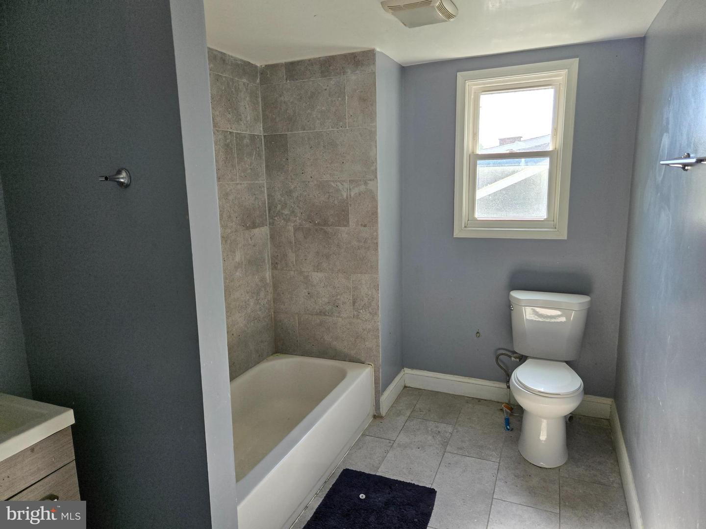 3811 Barrington Rd Property Photo 44