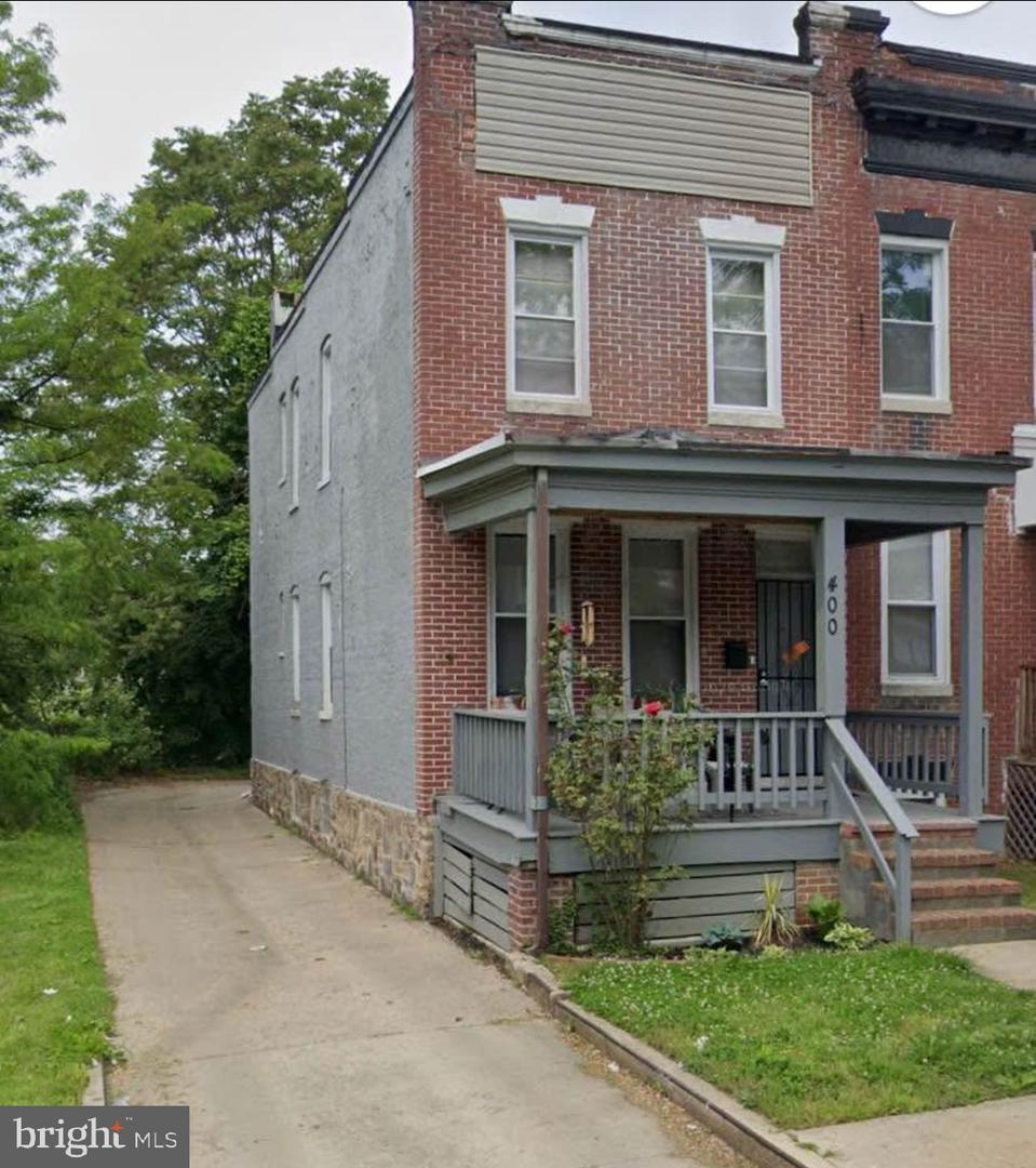 400 N Loudon Avenue N Property Photo 1