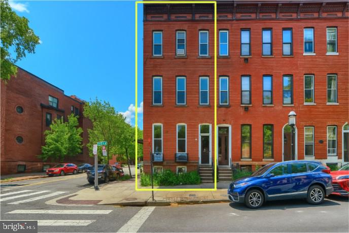 1600 Bolton St Property Photo 1