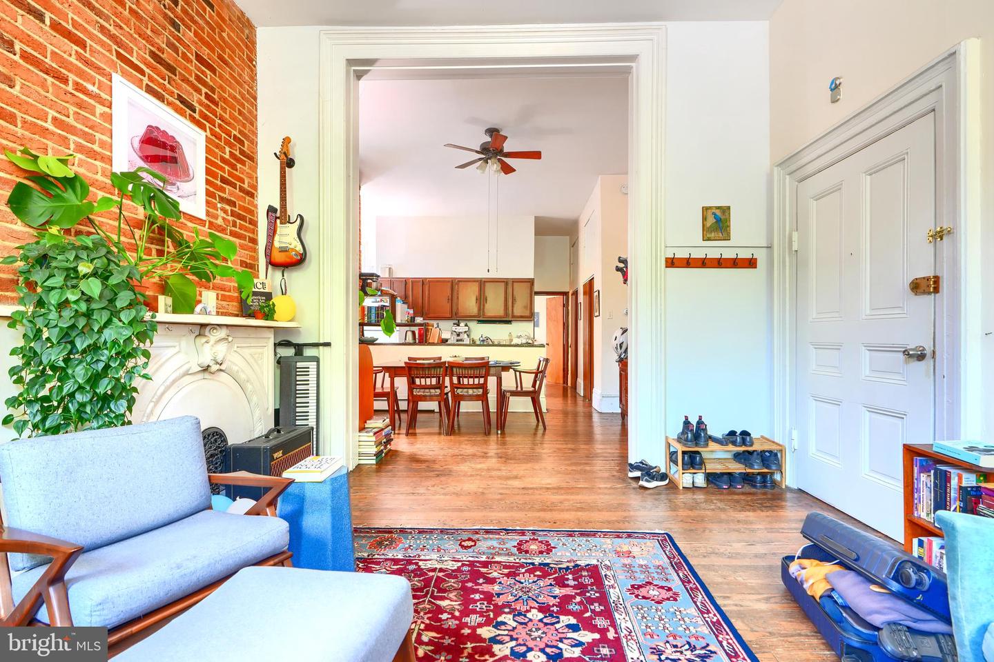1600 Bolton St Property Photo 6