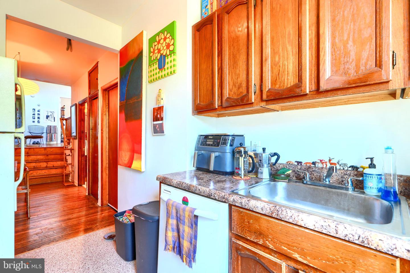1600 Bolton St Property Photo 30