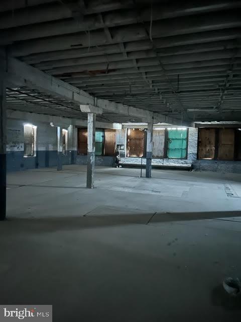 3 N Central Ave Property Photo 4