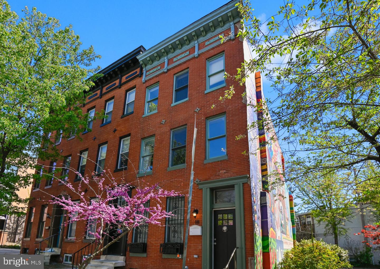 111 E Lafayette Ave Property Photo 1