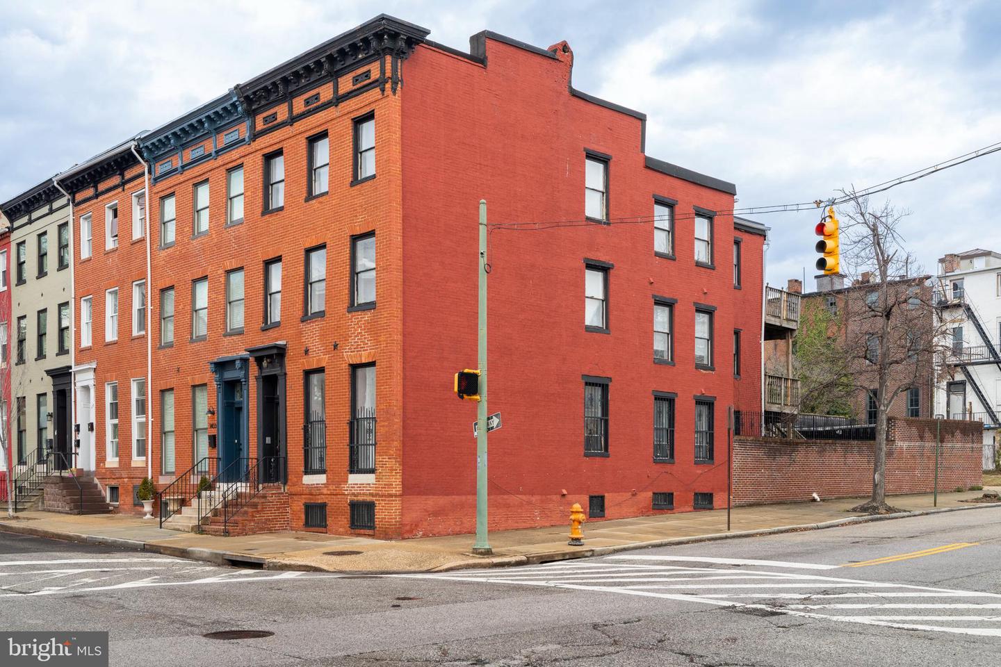 1401 Druid Hill Ave Property Photo 2