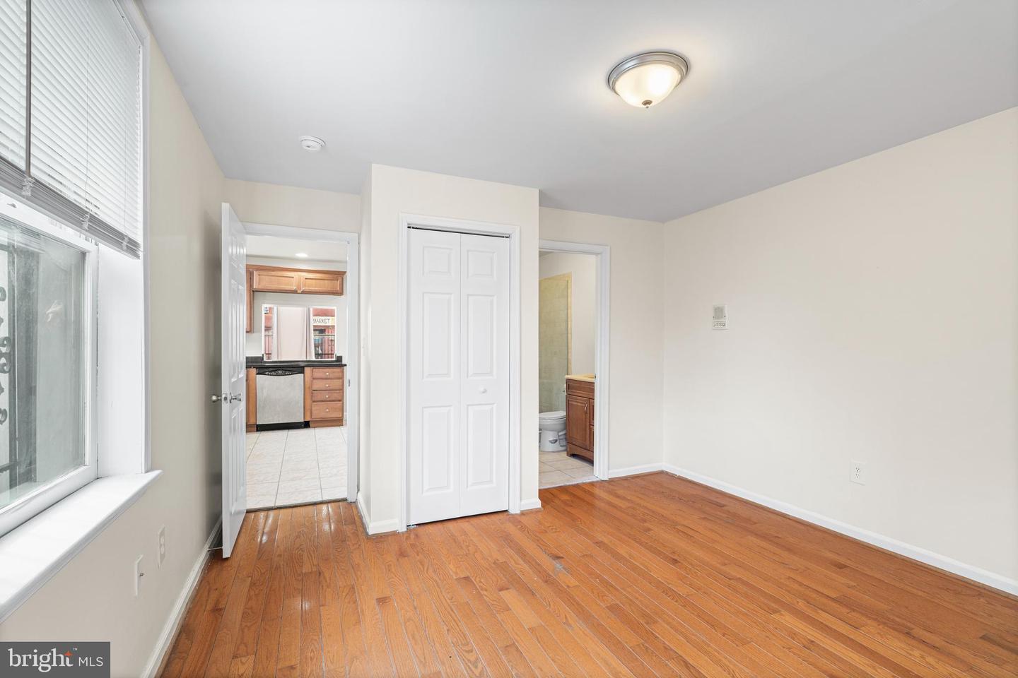 1401 Druid Hill Ave Property Photo 12