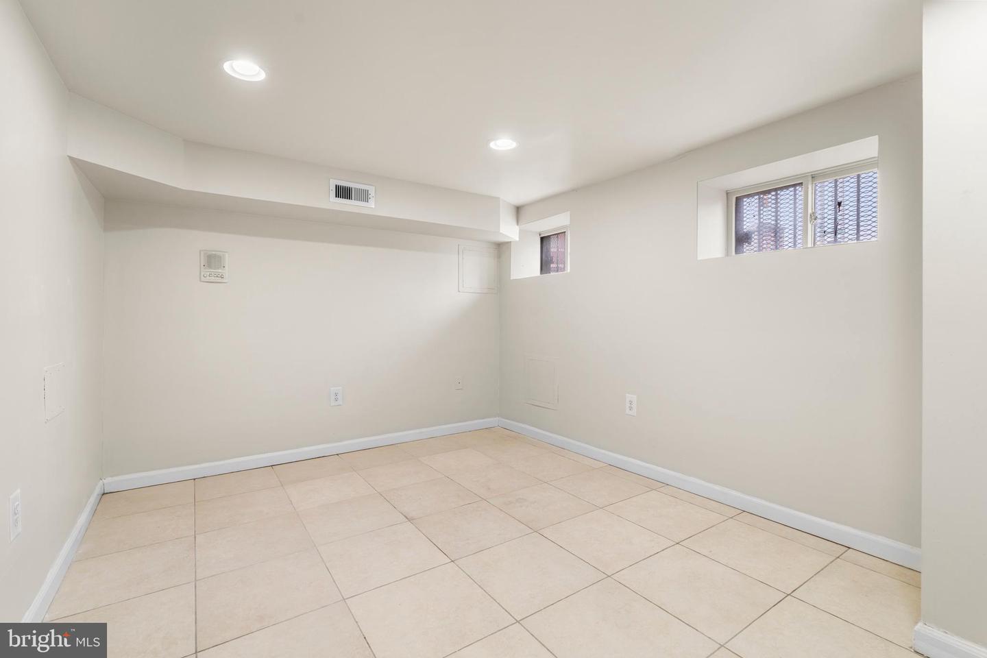 1401 Druid Hill Ave Property Photo 18