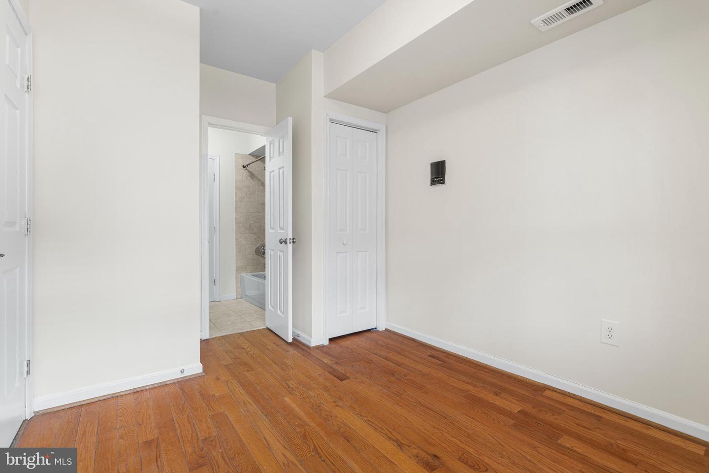 1401 Druid Hill Ave Property Photo 28