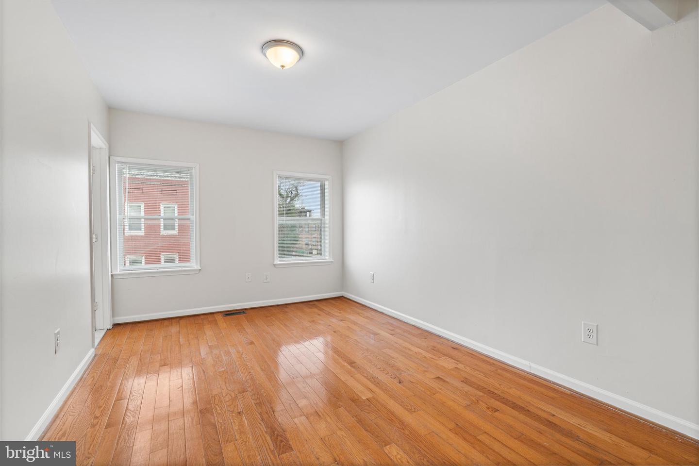 1401 Druid Hill Ave Property Photo 36
