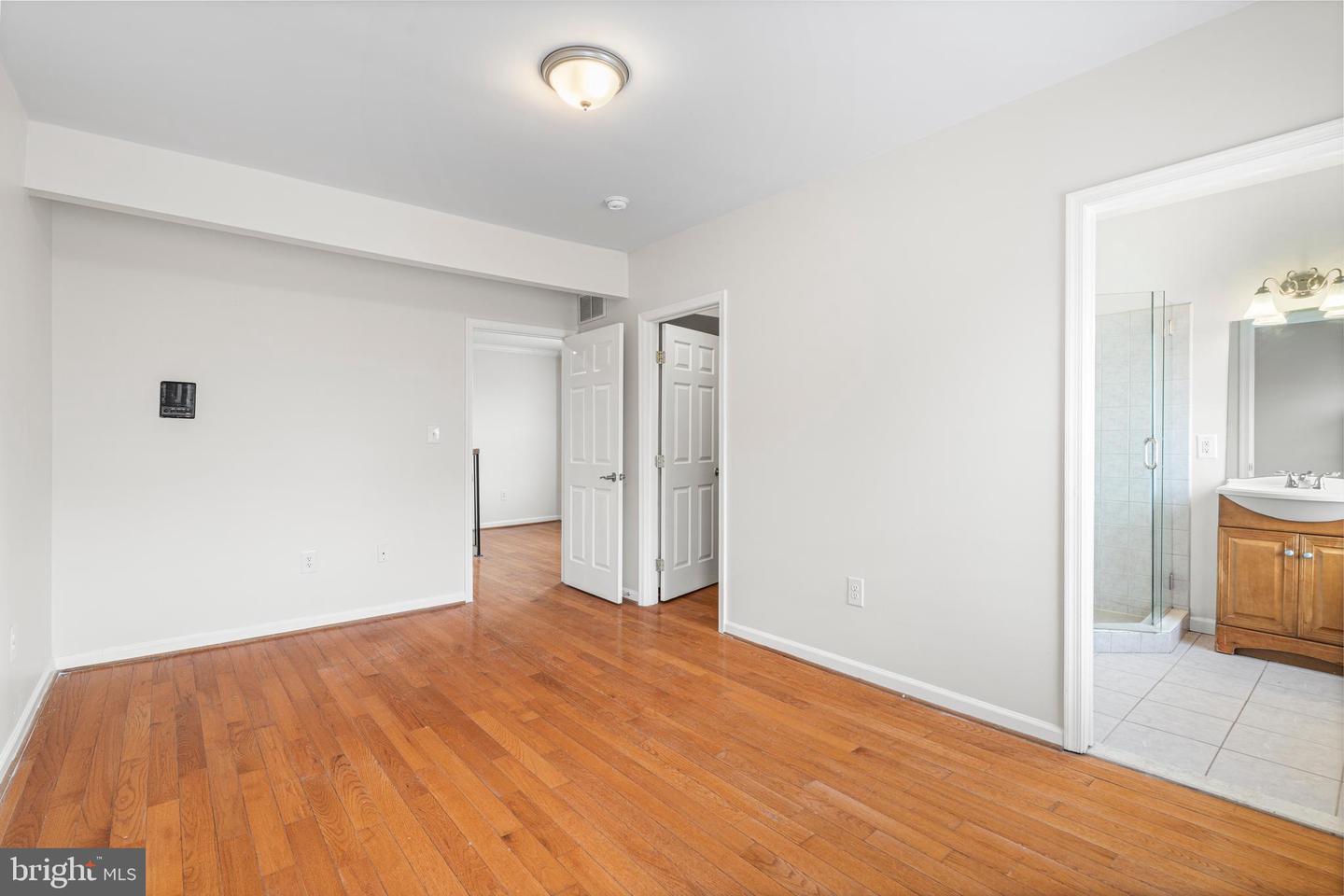 1401 Druid Hill Ave Property Photo 37