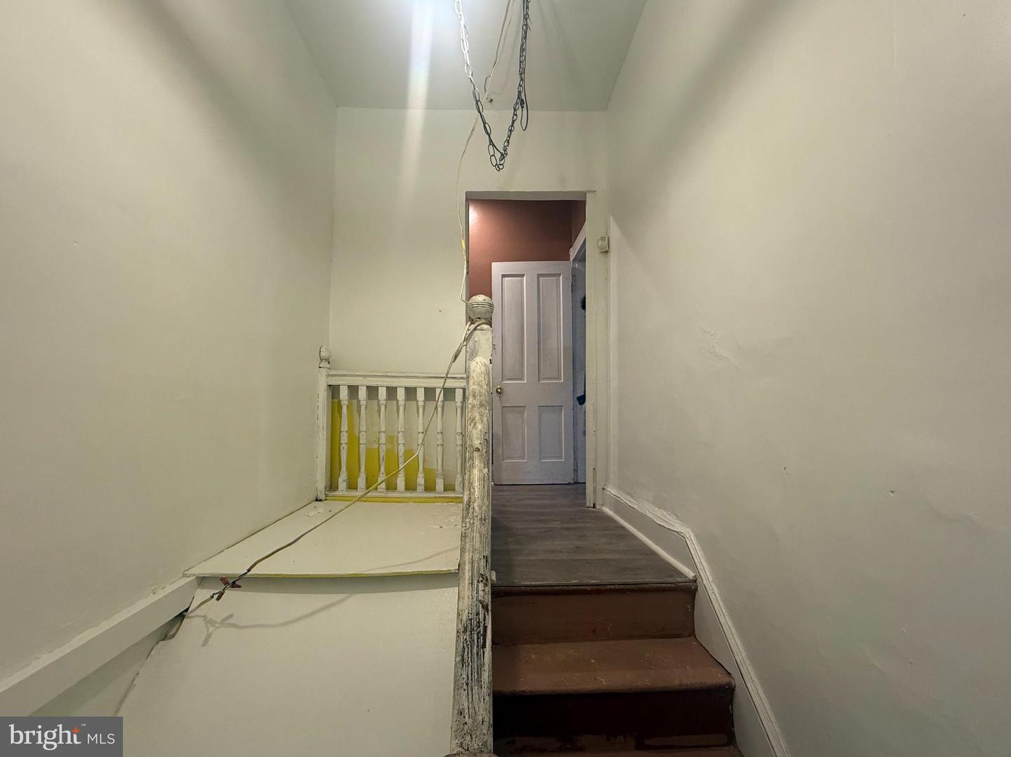 2424 Greenmount Ave Property Photo 12