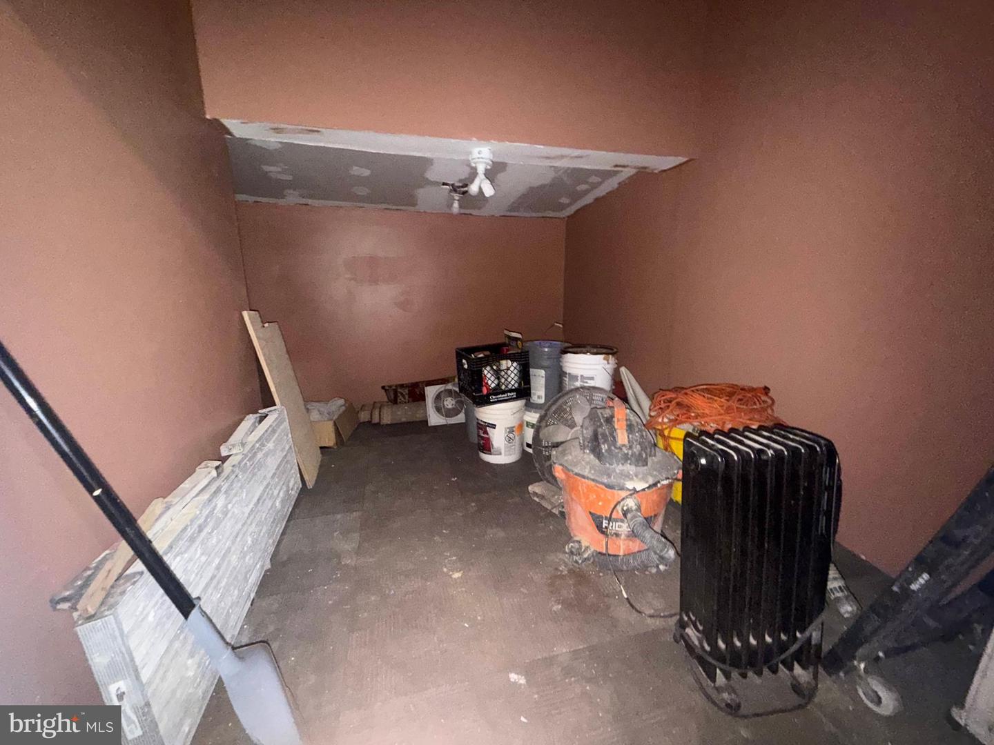 2424 Greenmount Ave Property Photo 29
