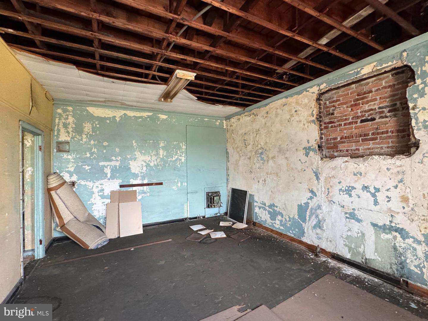 5109 Park Heights Ave Property Photo 16