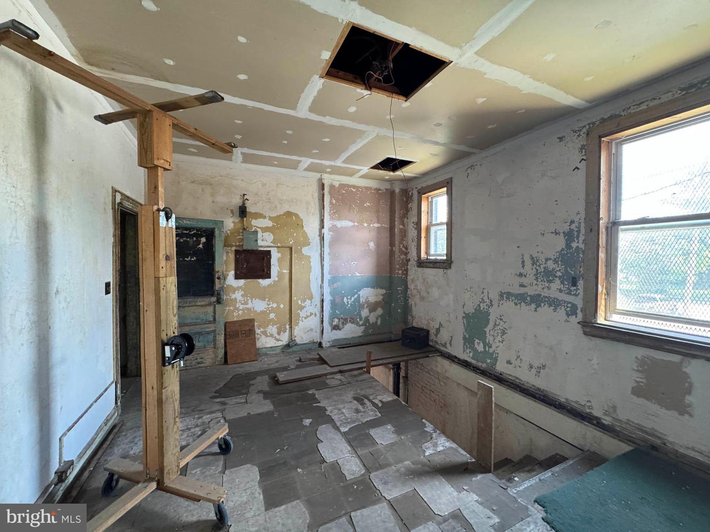 5109 Park Heights Ave Property Photo 18