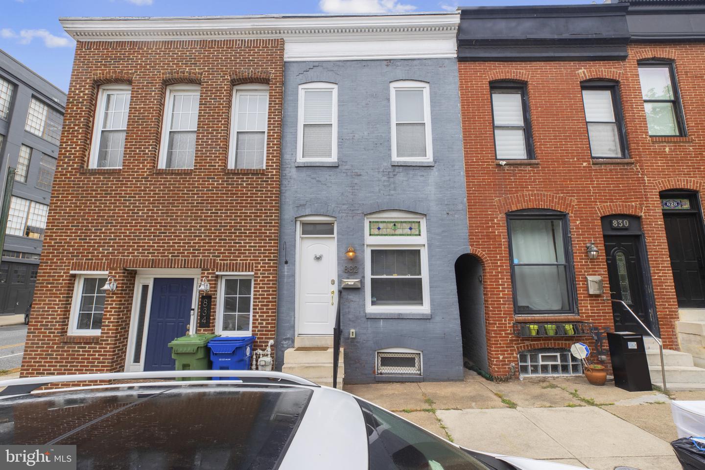 832 S MILTON AVE S Property Photo 1