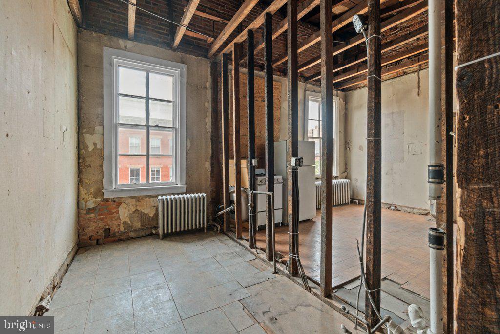 937 N Calvert St Property Photo 37
