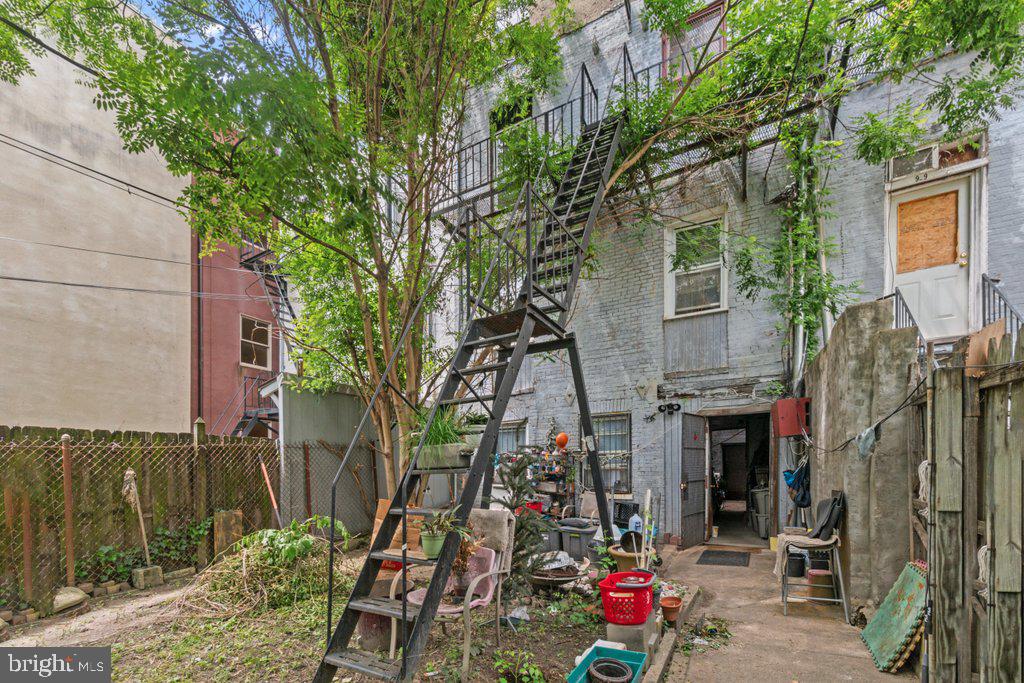 937 N Calvert St Property Photo 47